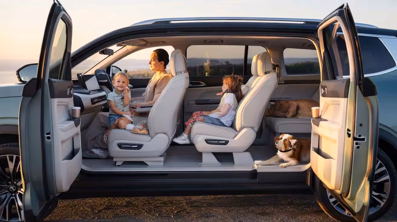 The family vehicle everyone was waiting for is back with 7 seats and living space that redefines on-board comfort